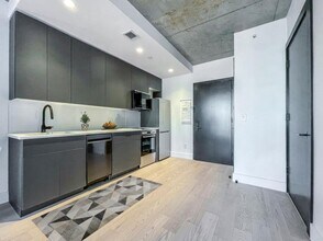 458 E 25th St in Brooklyn, NY - Building Photo - Building Photo