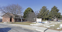 Glen Courts Apartments in Glendale, WI - Foto de edificio - Building Photo