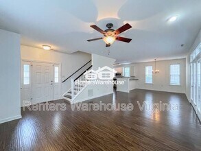 446 Blue Beech Way in Chesapeake, VA - Building Photo - Building Photo
