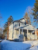 35 Starr Ave in Monticello, NY - Building Photo