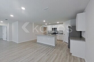 113 Metalmark Dr in Pensacola, FL - Building Photo - Building Photo