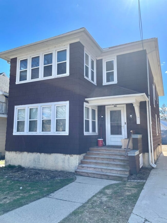 property at 116-118 Proudfit St