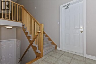 200 Regatta Dr in Welland, ON - Building Photo - Building Photo