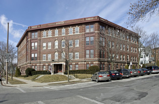 Lincoln Terrace Apartments