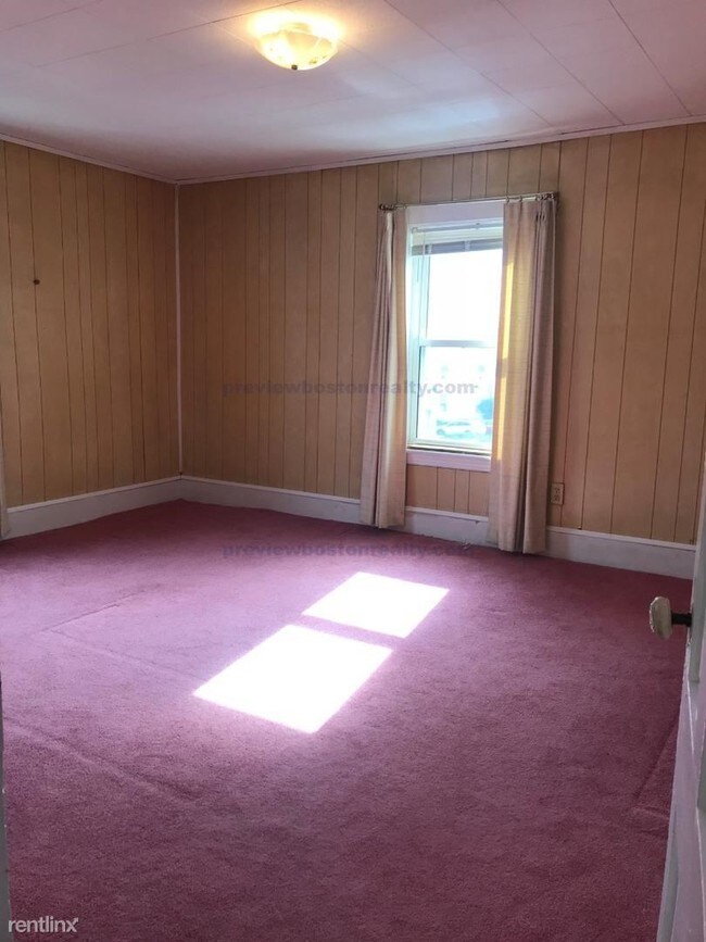 13 Greylock Rd-Unit -# A in Boston, MA - Building Photo - Building Photo