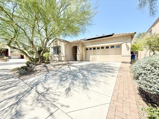 4010 E Expedition Way in Phoenix, AZ - Building Photo - Building Photo