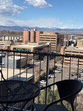 955 Eudora St, Unit 1201 in Denver, CO - Building Photo - Building Photo