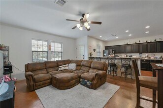 4 Bed, 4 Bath Barracks Unit for August 202 in College Station, TX - Building Photo - Building Photo