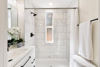 227 N Walnut St in Colorado Springs, CO - Building Photo - Building Photo