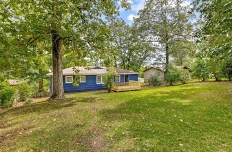 508 Westfield Dr in Fairfield, AL - Building Photo - Building Photo