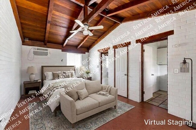 property at 947 N Alvernon Way