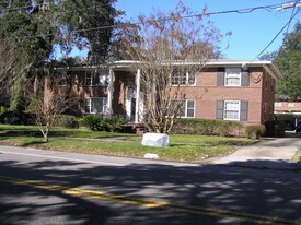 2943 St Johns Ave, Unit unit 3 upstairs in Jacksonville, FL - Building Photo