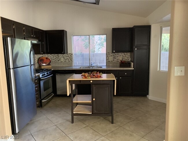 7041 Magic Moment Ln in Las Vegas, NV - Building Photo - Building Photo