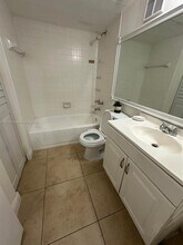 17440 NW 67th Pl in Hialeah, FL - Building Photo - Building Photo