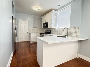 3615 N Troy St in Chicago, IL - Building Photo - Building Photo