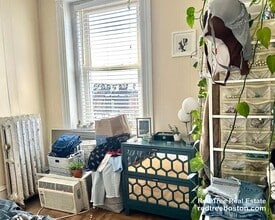 106 Myrtle St, Unit 18 in Boston, MA - Building Photo - Building Photo