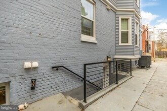 909 Webster St NW in Washington, DC - Building Photo - Building Photo