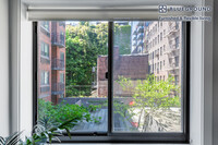 101 W 15th St, Unit FL2-ID7 in New York, NY - Building Photo - Building Photo