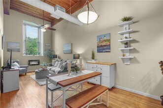 494 Woonasquatucket Ave in North Providence, RI - Building Photo - Building Photo