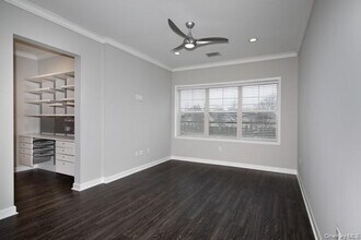 180 Atlantic Ave in Farmingdale, NY - Building Photo - Building Photo
