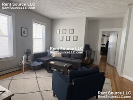 471 Cambridge St in Cambridge, MA - Building Photo