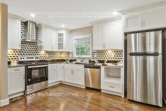 664 Indigo Ln NW in Atlanta, GA - Foto de edificio - Building Photo