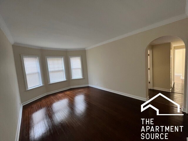2440 N Hamlin Ave, Unit 2