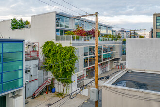 The Ellis Foster Building in Vancouver, BC - Building Photo - Building Photo