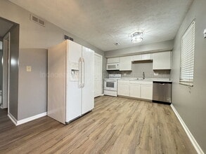 1173 Navaho Dr in Lebanon, OH - Building Photo - Building Photo