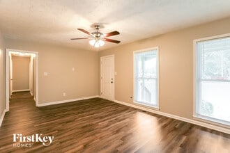 158 Donna Ln in Dallas, GA - Building Photo - Building Photo