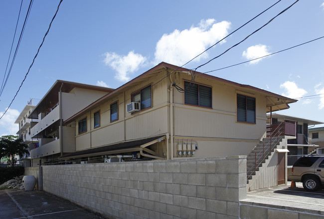 733 Birch St in Honolulu, HI - Building Photo - Building Photo