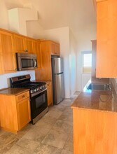 4167 San Martin Way in Santa Barbara, CA - Building Photo - Building Photo