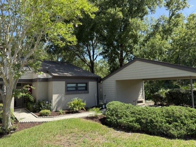 property at 225 Woods Landing Trl
