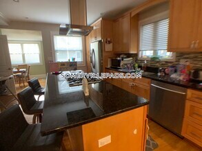 201 College Ave in Somerville, MA - Building Photo - Building Photo