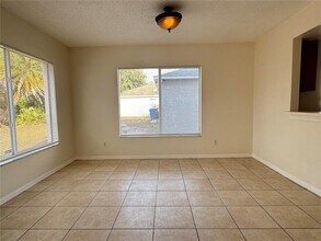 13526 Prestwick Dr in Riverview, FL - Building Photo - Building Photo