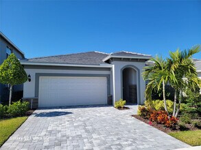 8433 Beagle Ter in Vero Beach, FL - Building Photo - Building Photo