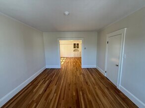 15 Chauncey St in Watertown, MA - Building Photo - Building Photo