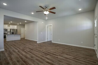 688 N Salem Rd in Fayetteville, AR - Building Photo - Building Photo