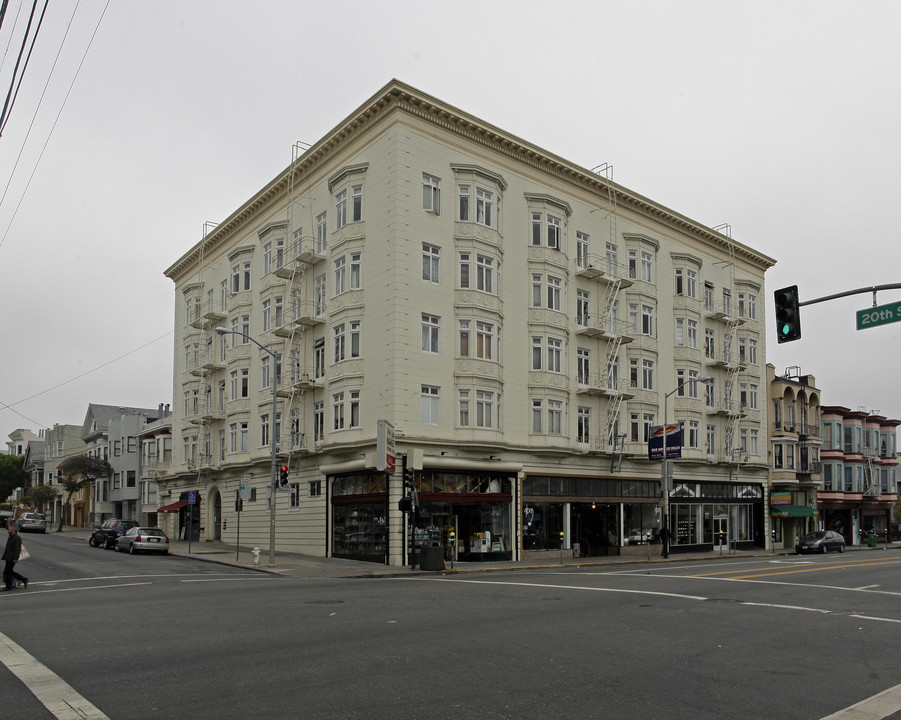 Valencia Apartments in San Francisco, CA - Foto de edificio