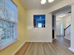 220 Marino Pl in Clayton, NC - Foto de edificio - Building Photo