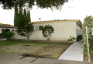 208 N Olive Ave in Alhambra, CA - Building Photo - Building Photo