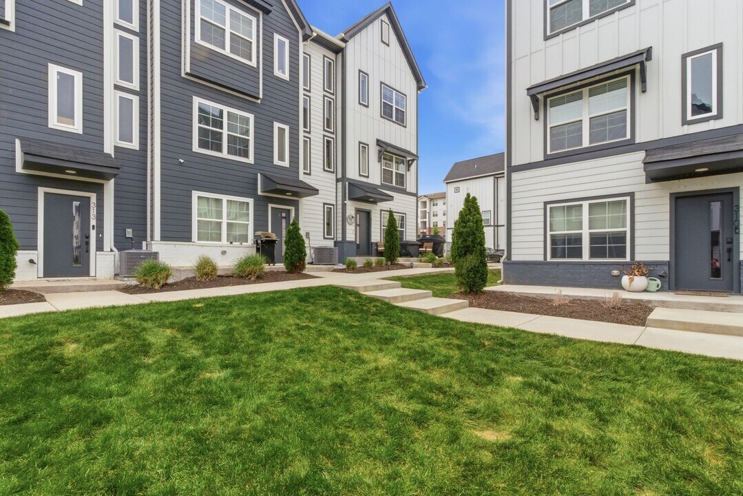 700 Davenport Ave in Nashville, TN - Building Photo