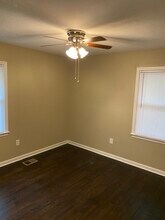 1394 Pair St SE in Marietta, GA - Building Photo - Building Photo