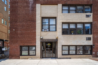 416 Lafayette St in New York, NY - Building Photo - Building Photo