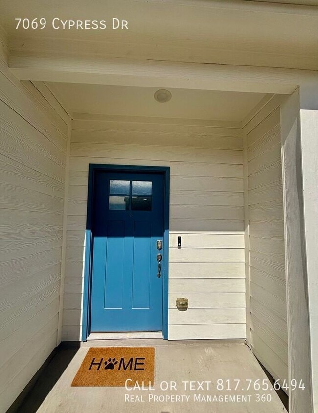 7069 Cypress Dr in Richland Hills, TX - Building Photo - Building Photo