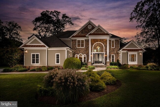 property at 1576 Bay Head Rd