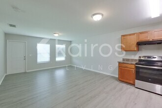 3214 65th St W in Lehigh Acres, FL - Building Photo - Building Photo