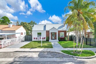 84 NW 48th St in Miami, FL - Building Photo - Building Photo
