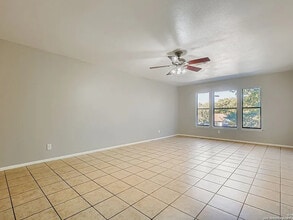 5934 Summer Fest Dr in San Antonio, TX - Building Photo - Building Photo