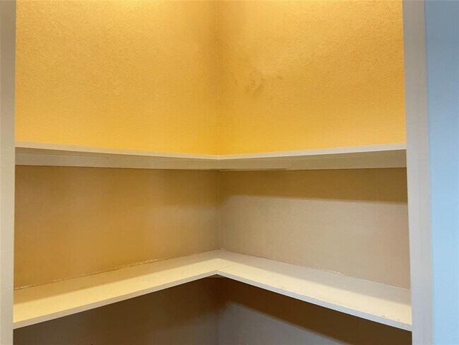 property at 1375 Loop 332